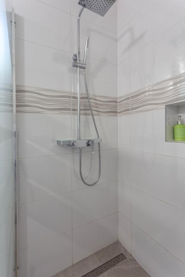 Apartments Edi - Zf Hvar هفار المظهر الخارجي الصورة