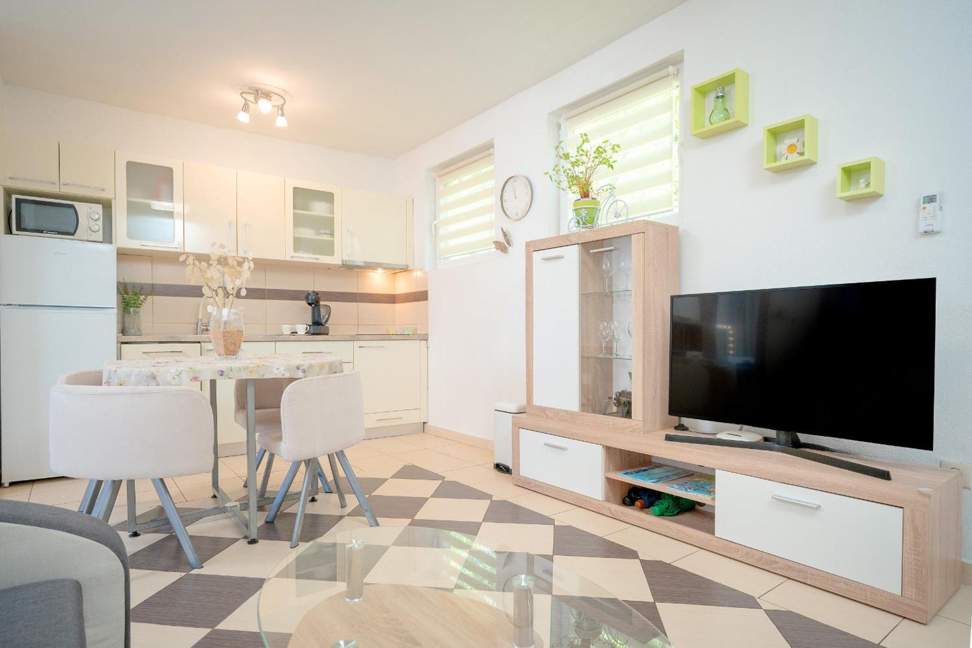 Apartments Edi - Zf Hvar هفار المظهر الخارجي الصورة